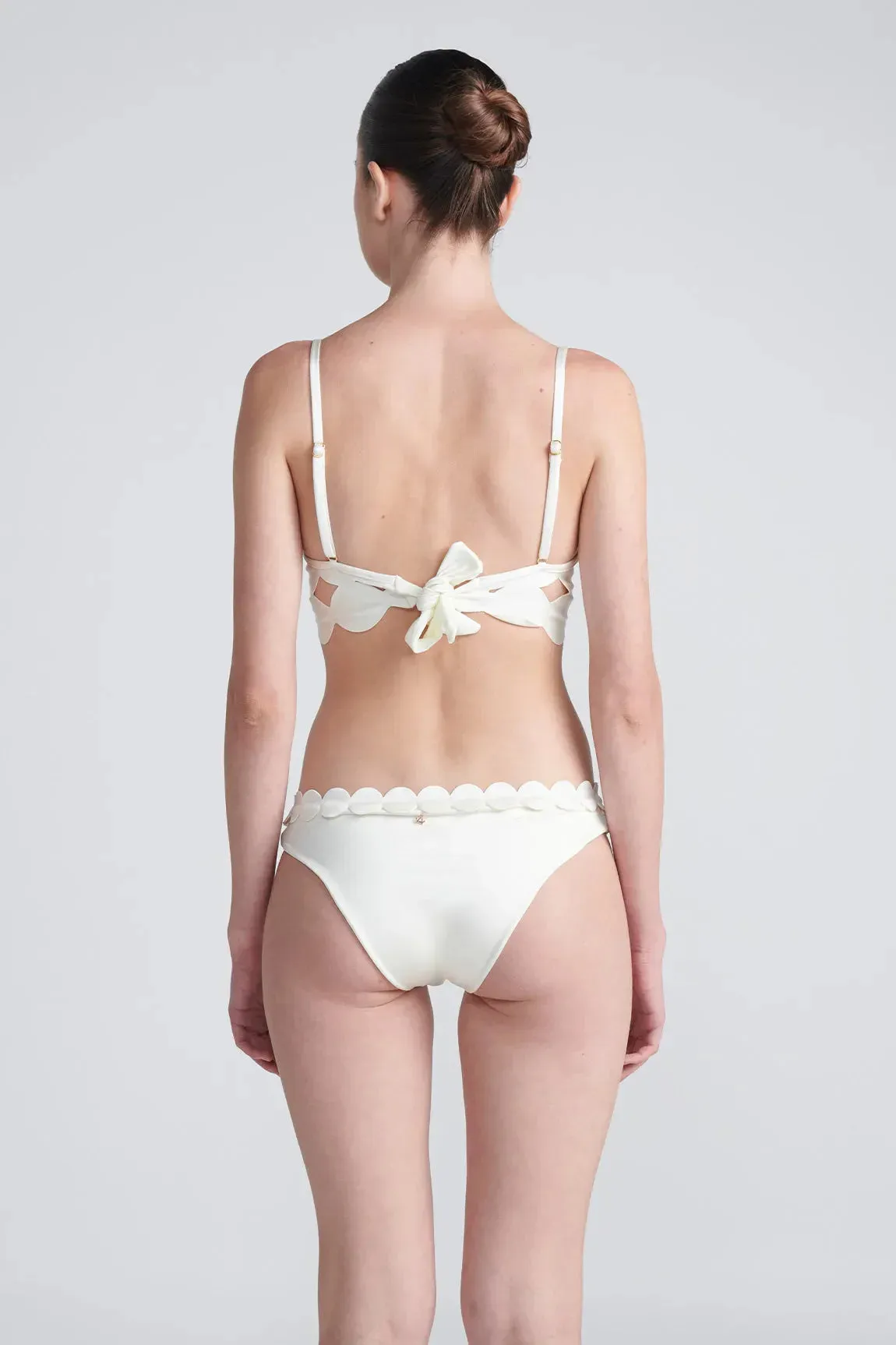 Top Nostalgia Ivory