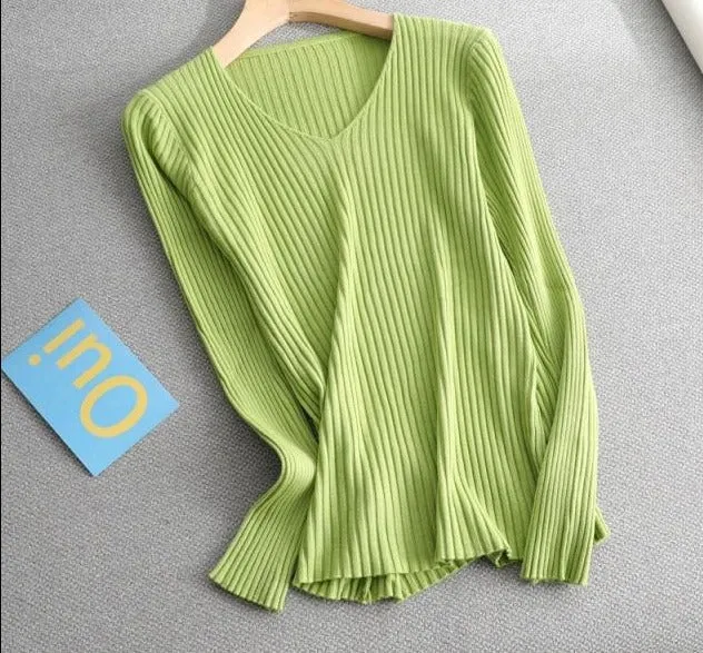 V-neck Knitted Top